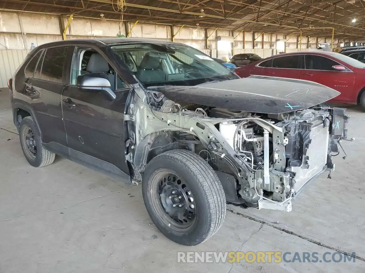 4 Photograph of a damaged car 2T3H1RFV0NW207675 TOYOTA RAV4 2022