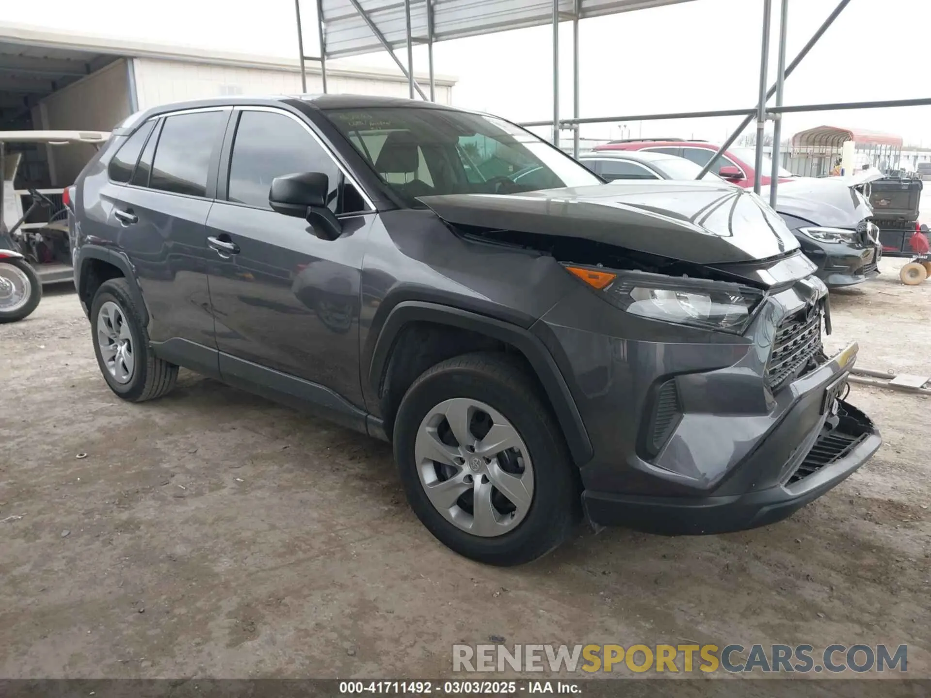 1 Фотография поврежденного автомобиля 2T3H1RFV0NW212570 TOYOTA RAV4 2022