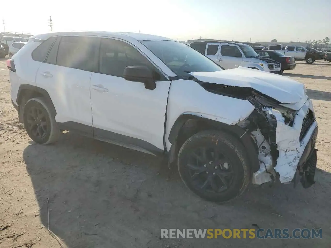 4 Photograph of a damaged car 2T3H1RFV1NW218359 TOYOTA RAV4 2022