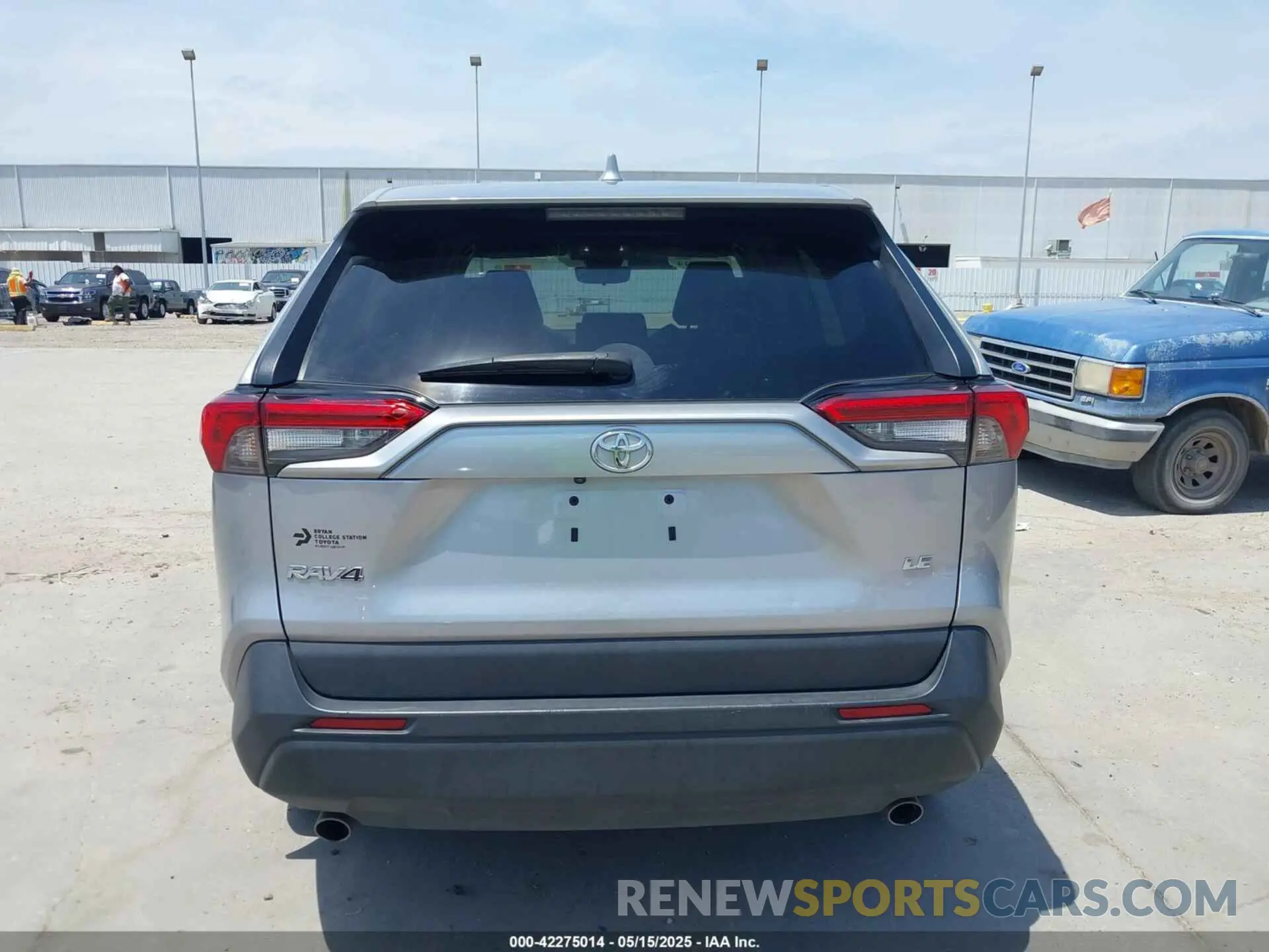 16 Фотография поврежденного автомобиля 2T3H1RFV2NC212569 TOYOTA RAV4 2022