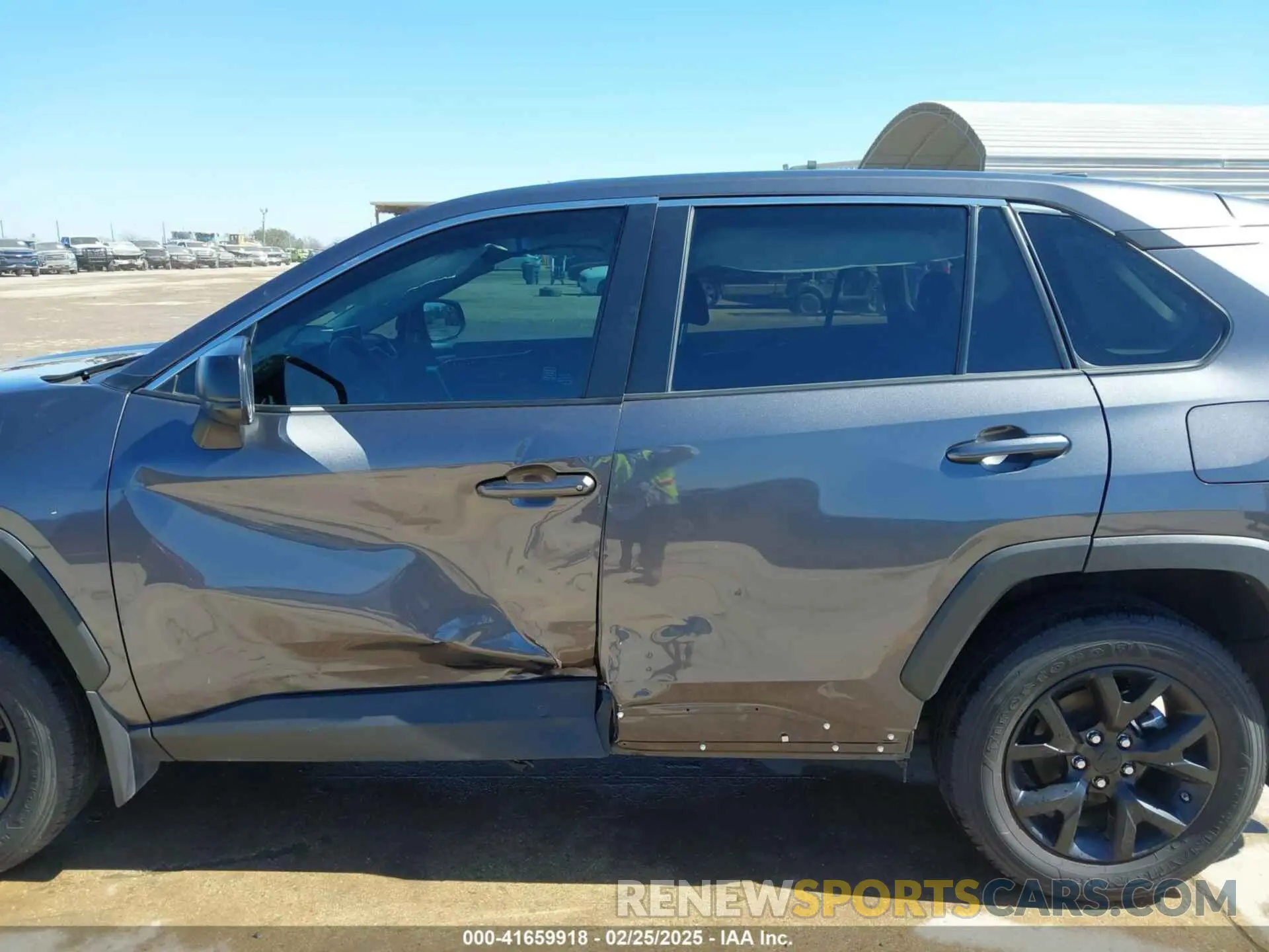 14 Photograph of a damaged car 2T3H1RFV2NW217236 TOYOTA RAV4 2022