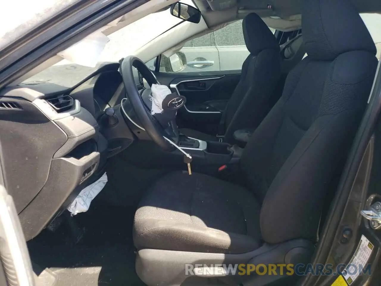 7 Photograph of a damaged car 2T3H1RFV4NC185536 TOYOTA RAV4 2022
