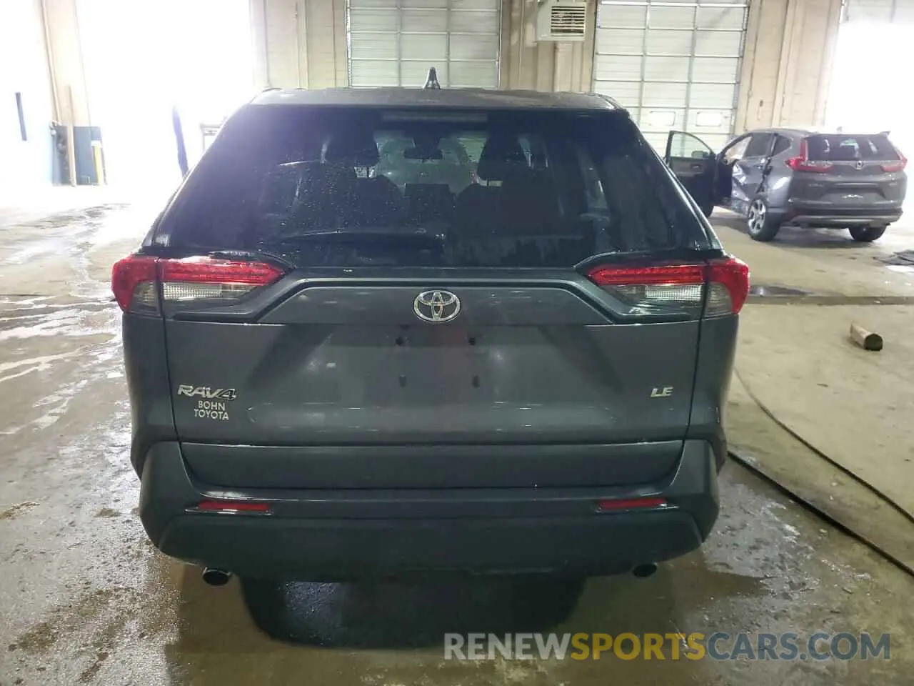 6 Фотография поврежденного автомобиля 2T3H1RFV5NC213294 TOYOTA RAV4 2022