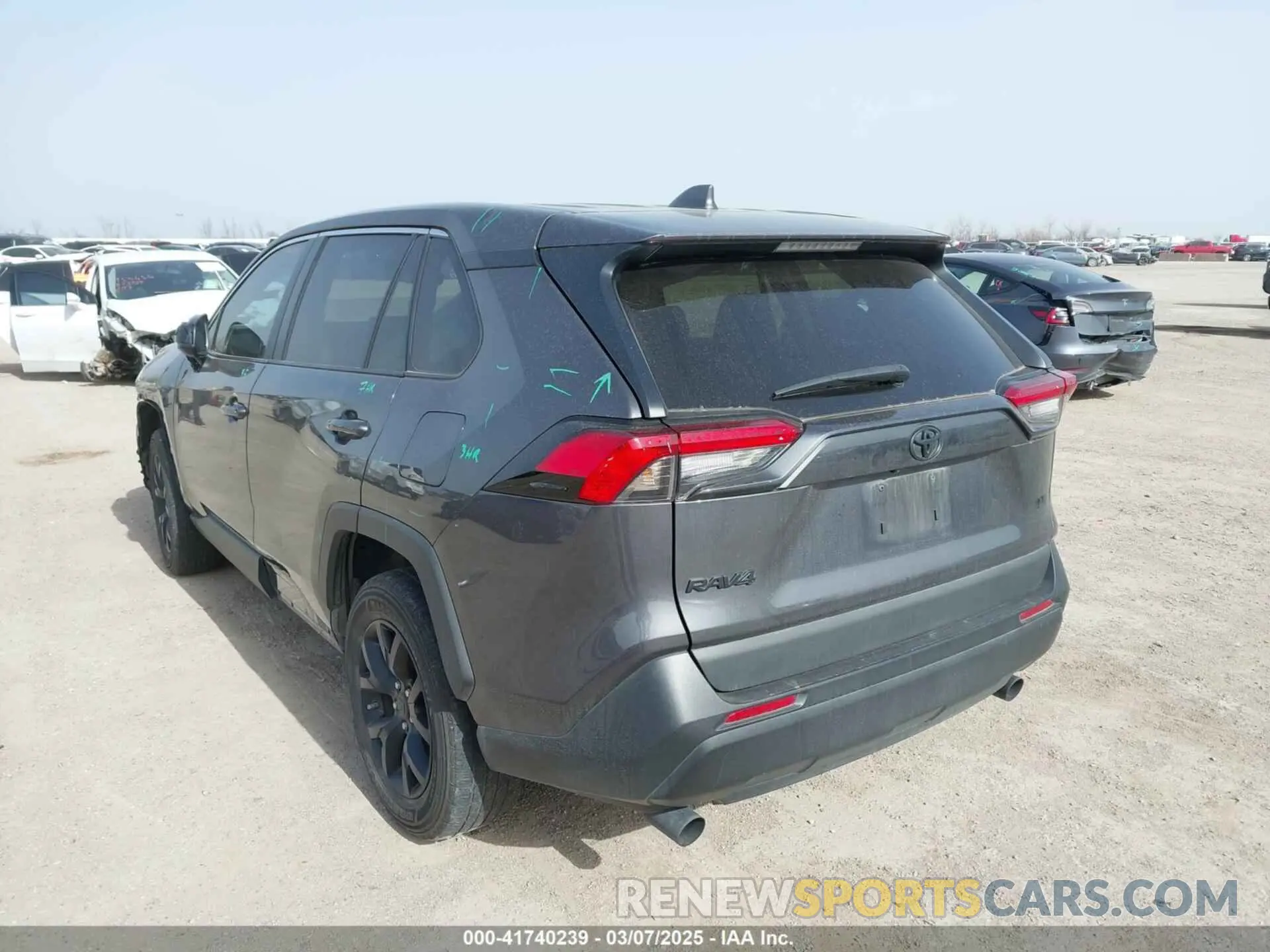 3 Фотография поврежденного автомобиля 2T3H1RFV6NW216641 TOYOTA RAV4 2022