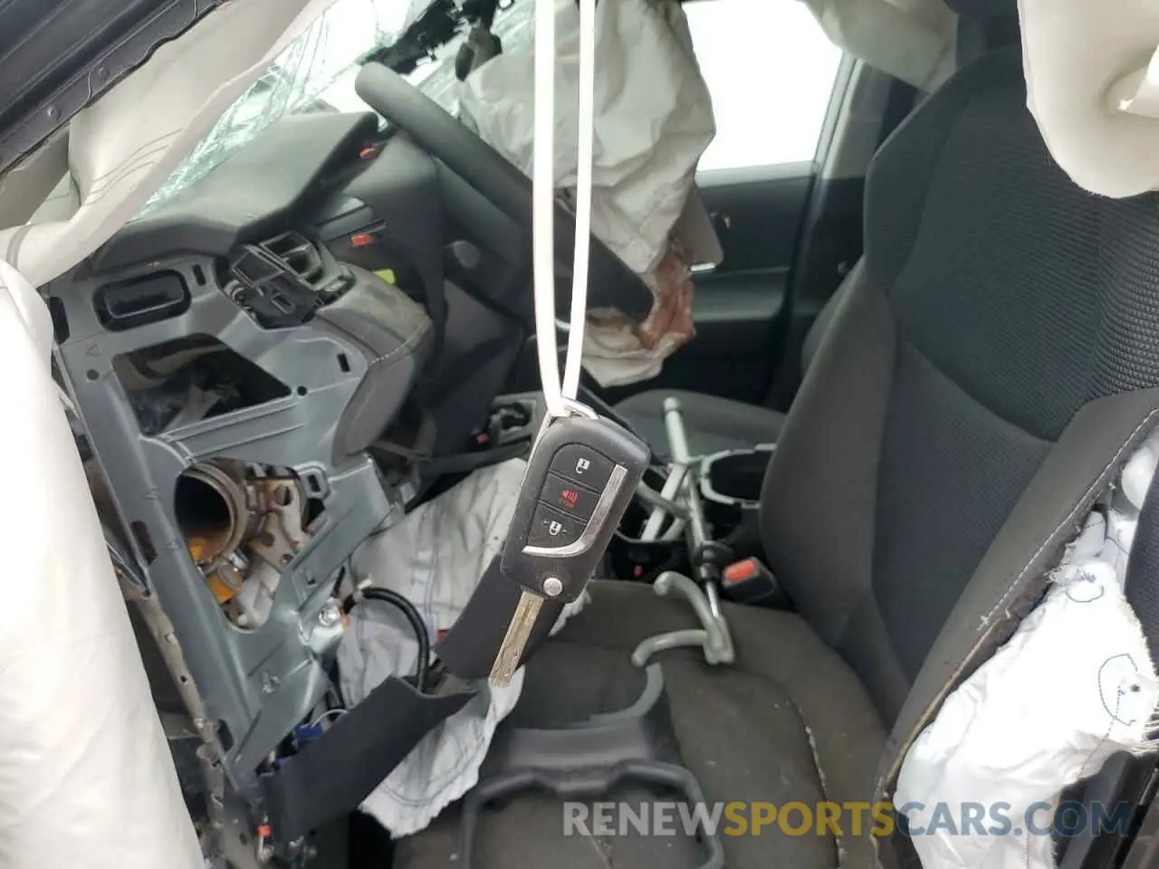 7 Photograph of a damaged car 2T3H1RFV7NC187328 TOYOTA RAV4 2022