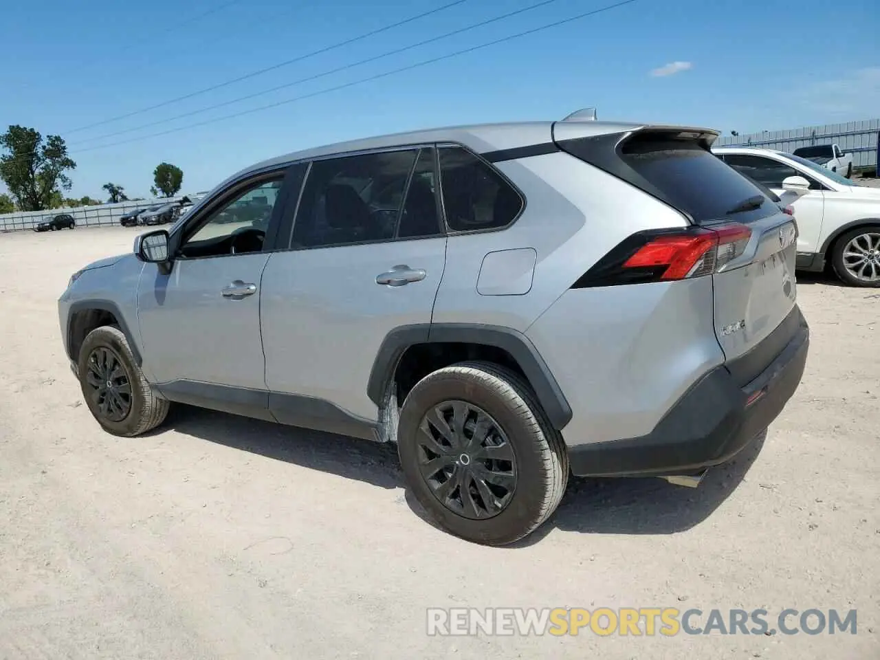 2 Photograph of a damaged car 2T3H1RFV7NW186968 TOYOTA RAV4 2022