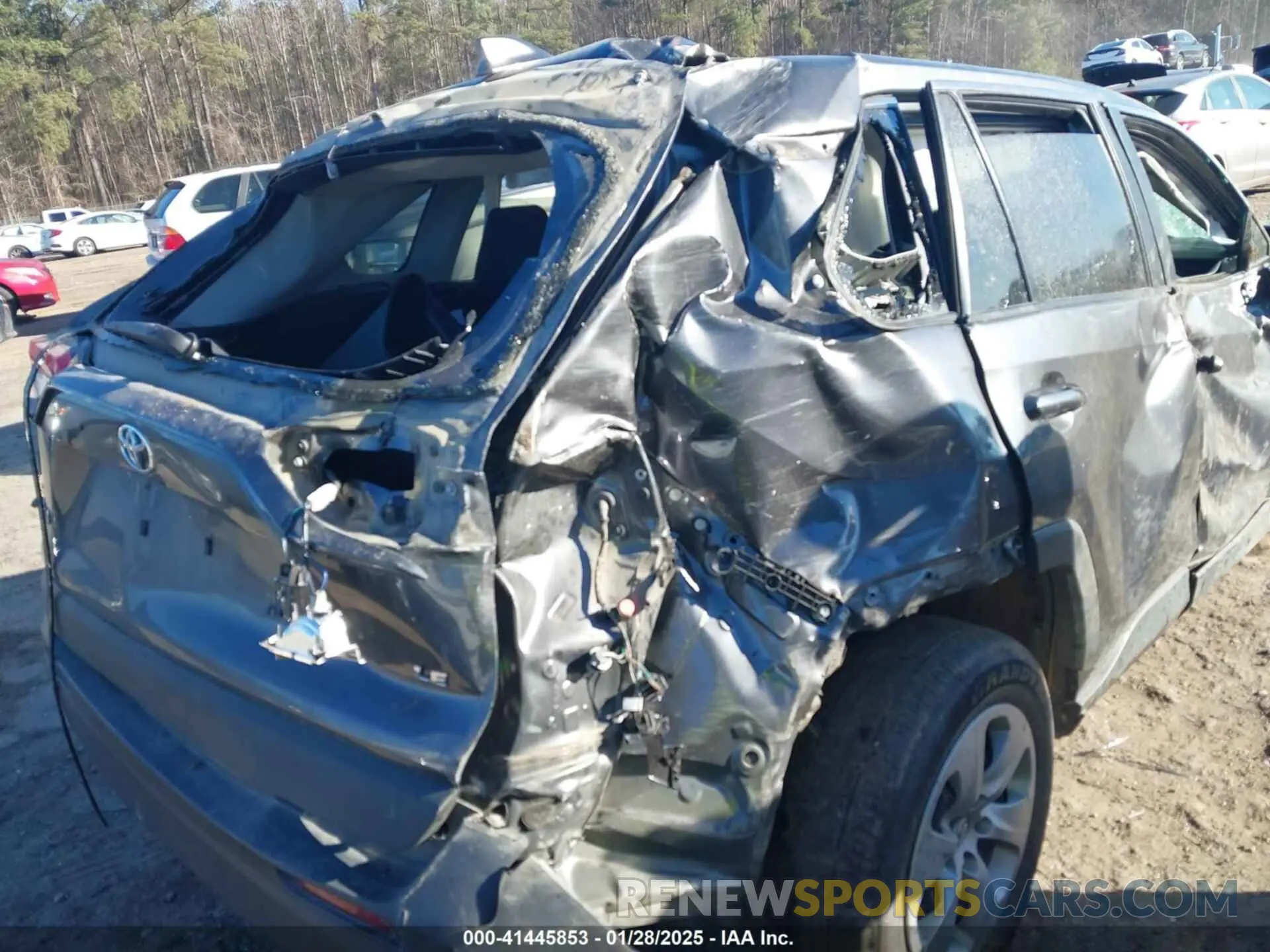 6 Фотография поврежденного автомобиля 2T3H1RFV8NC186110 TOYOTA RAV4 2022