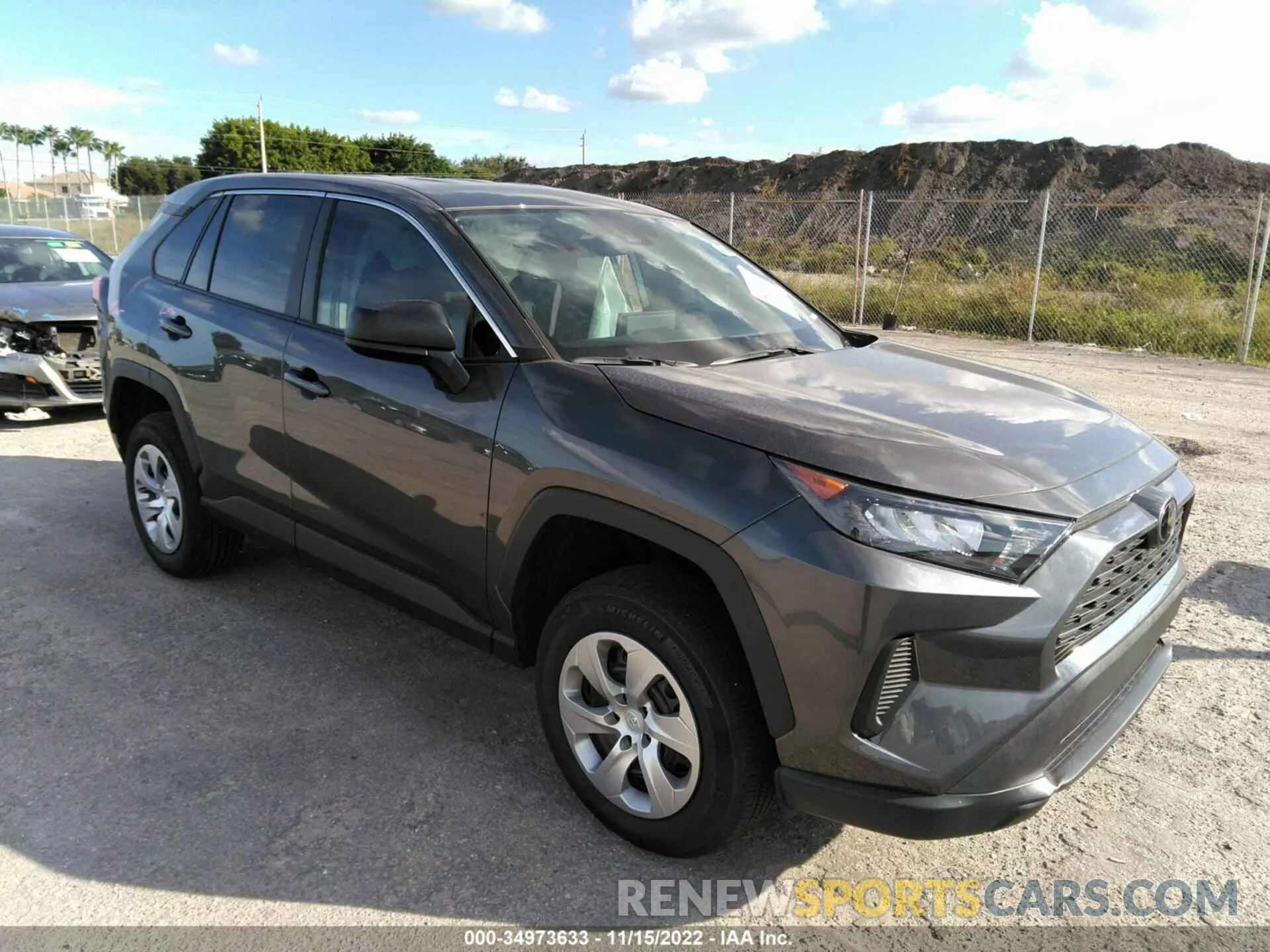 1 Фотография поврежденного автомобиля 2T3H1RFV9NC191400 TOYOTA RAV4 2022