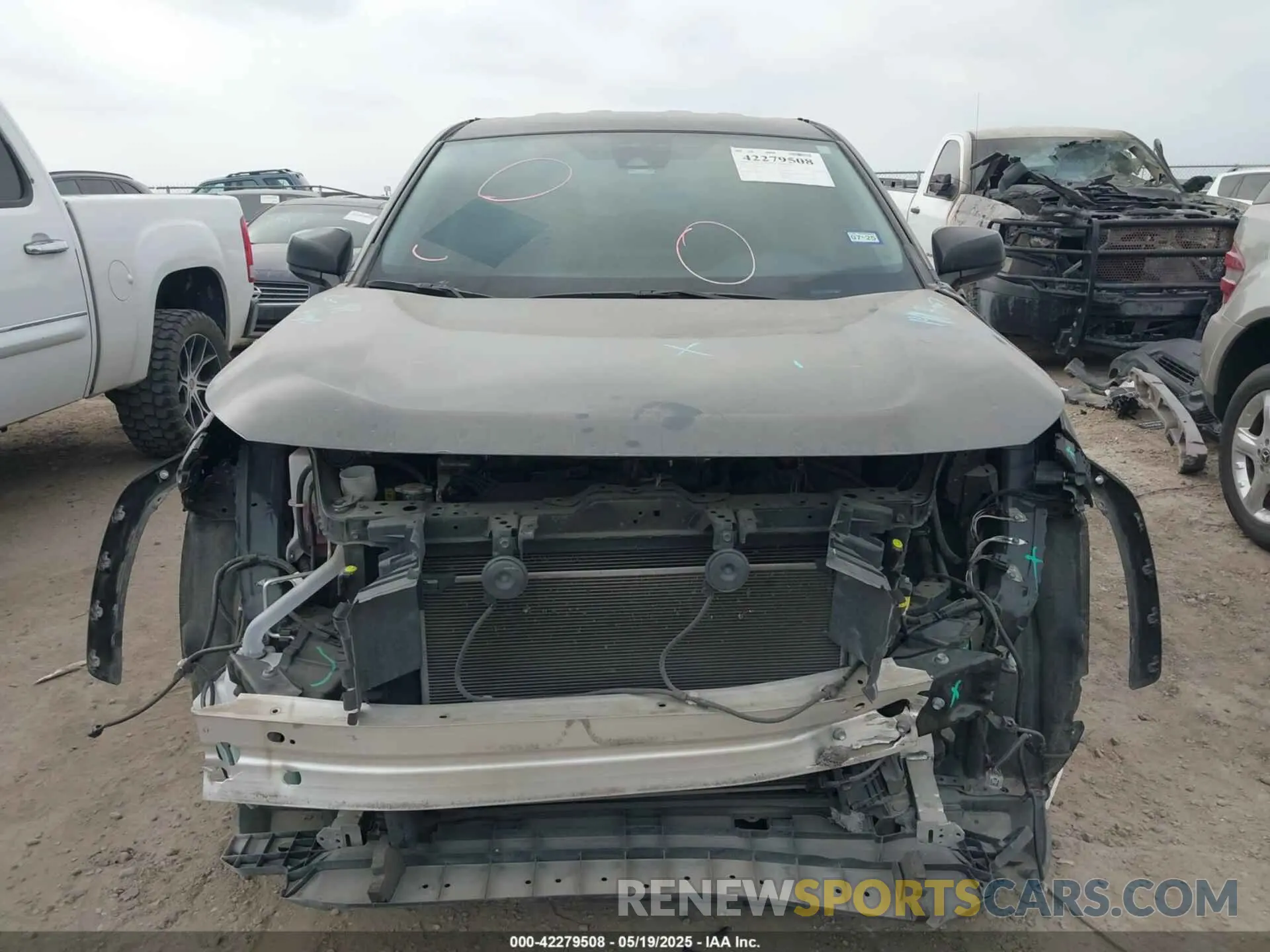 13 Photograph of a damaged car 2T3H1RFVXNC193754 TOYOTA RAV4 2022