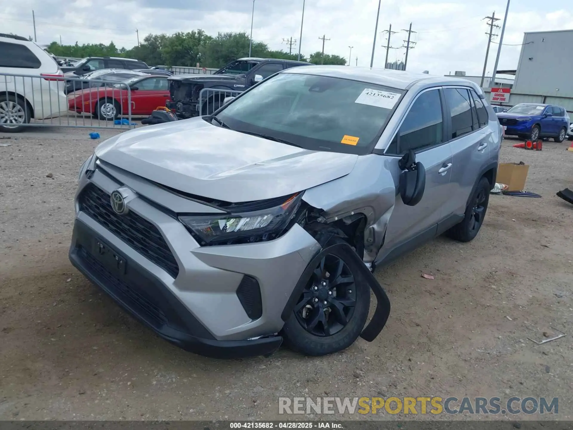 2 Photograph of a damaged car 2T3H1RFVXNC201352 TOYOTA RAV4 2022