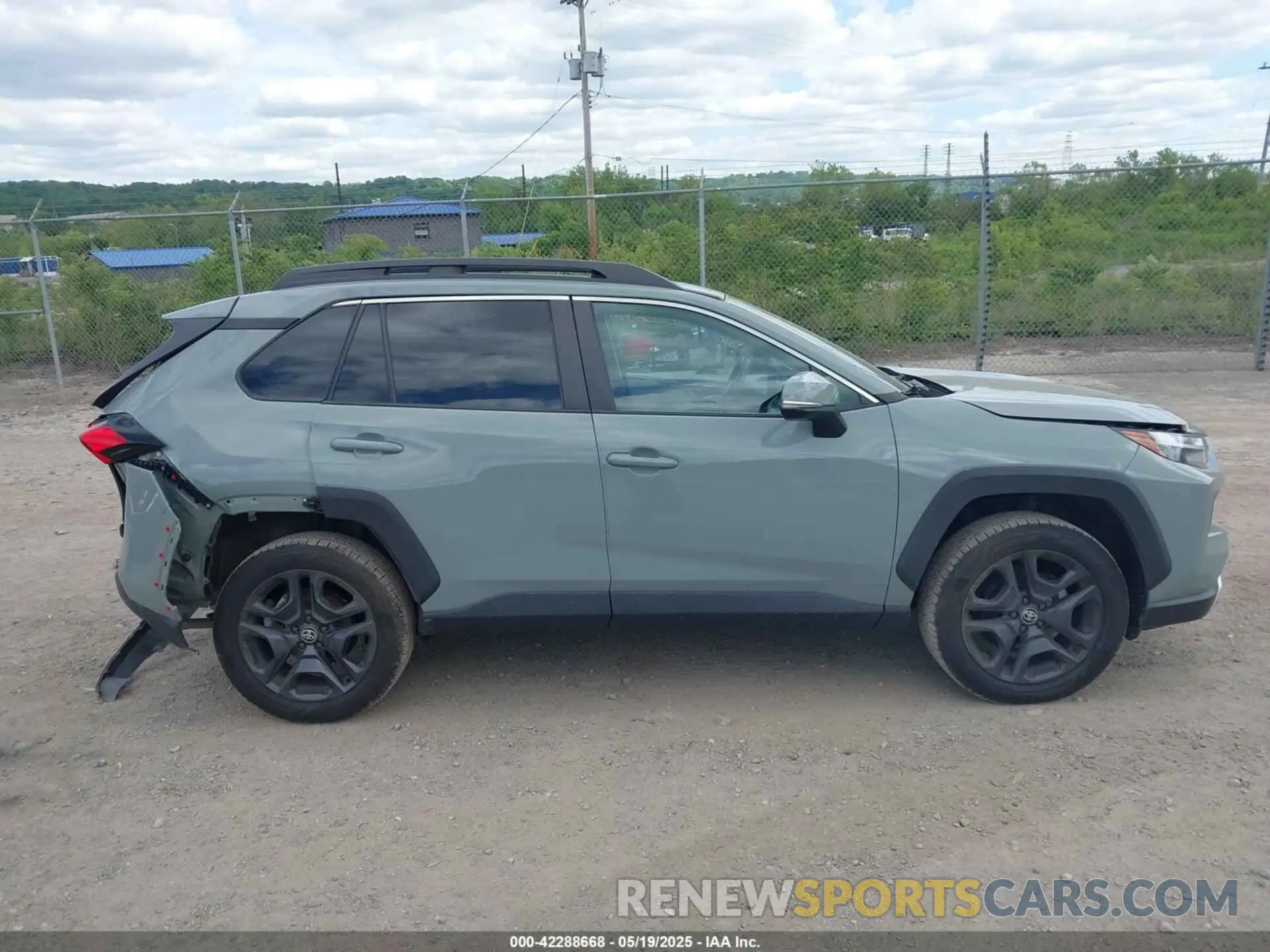 13 Фотография поврежденного автомобиля 2T3J1RFV2NW267281 TOYOTA RAV4 2022