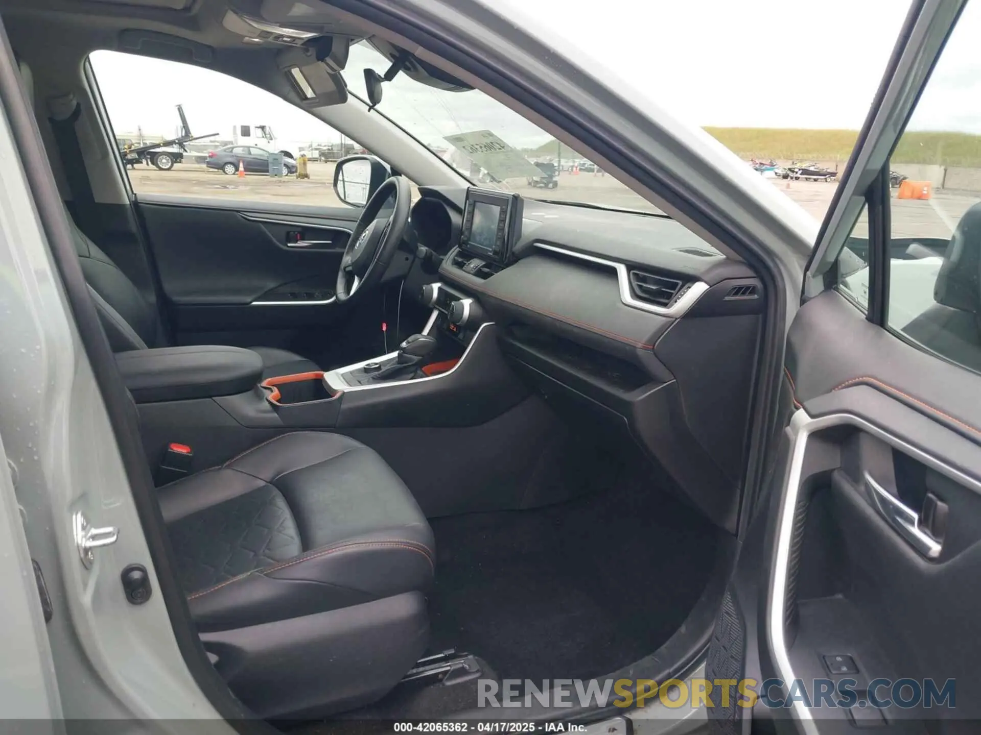 5 Фотография поврежденного автомобиля 2T3J1RFV8NW308450 TOYOTA RAV4 2022