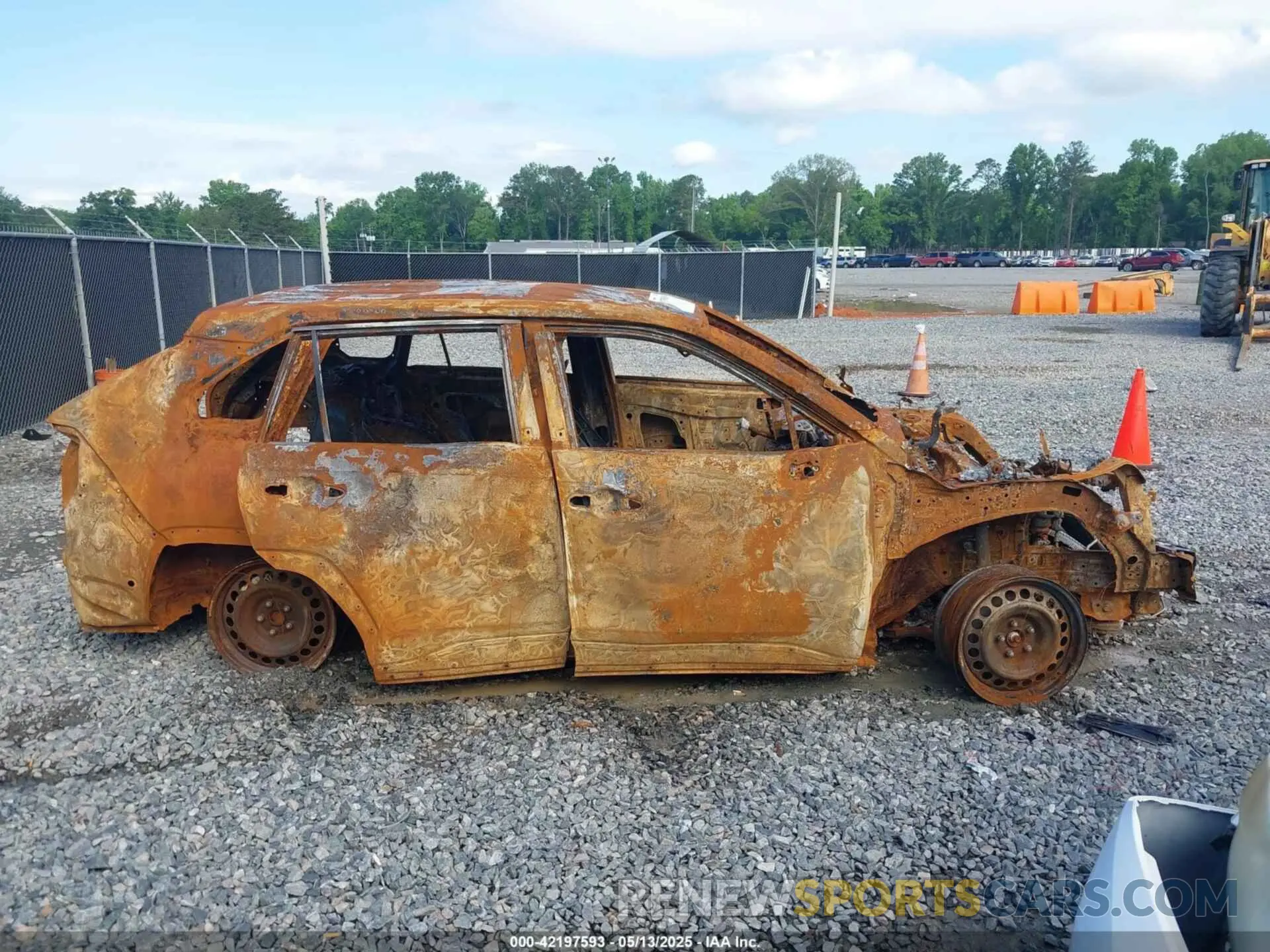 12 Photograph of a damaged car 2T3K1RFV0NC202192 TOYOTA RAV4 2022