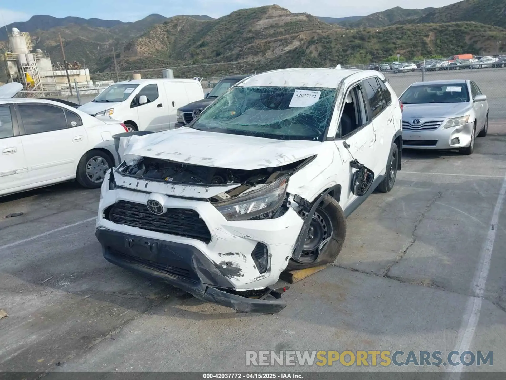 6 Фотография поврежденного автомобиля 2T3K1RFV3NC188126 TOYOTA RAV4 2022