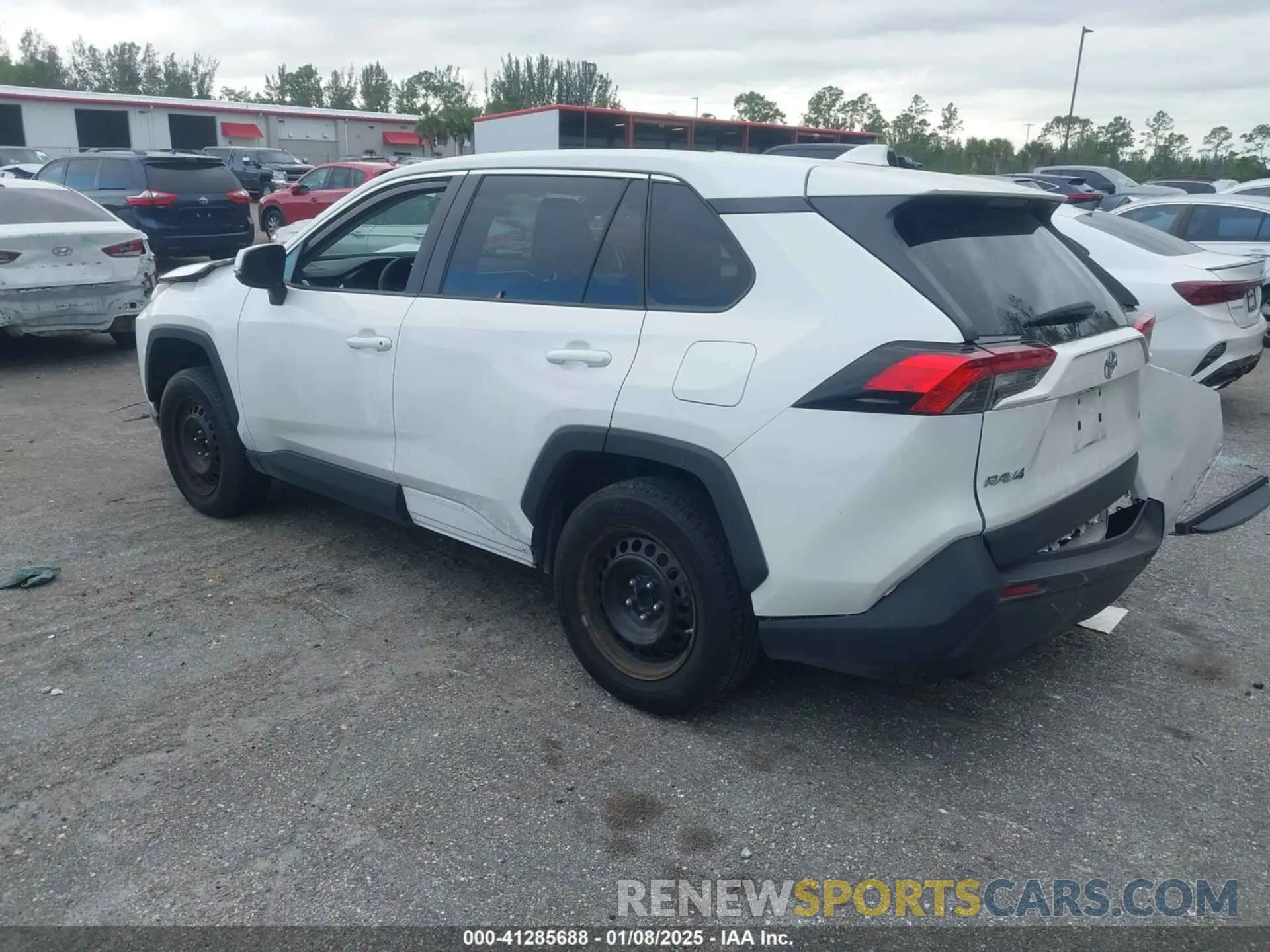 3 Фотография поврежденного автомобиля 2T3K1RFV9NC202322 TOYOTA RAV4 2022