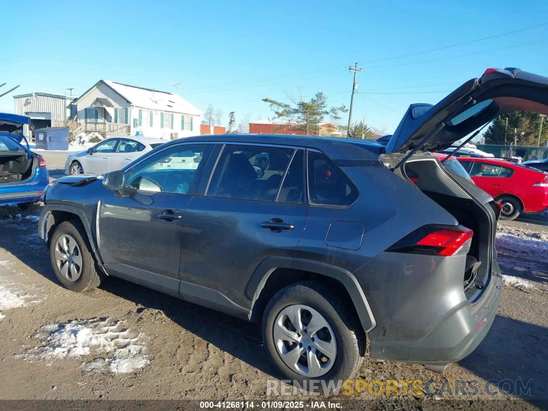 3 Фотография поврежденного автомобиля 2T3K1RFVXNC176944 TOYOTA RAV4 2022