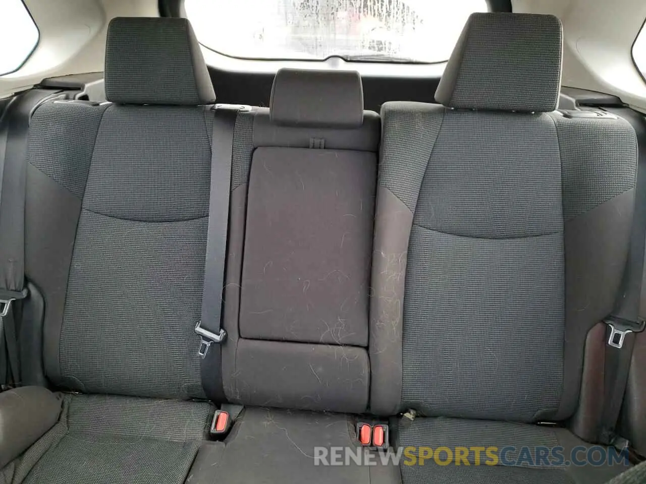 10 Photograph of a damaged car 2T3LWRFV6NW141595 TOYOTA RAV4 2022