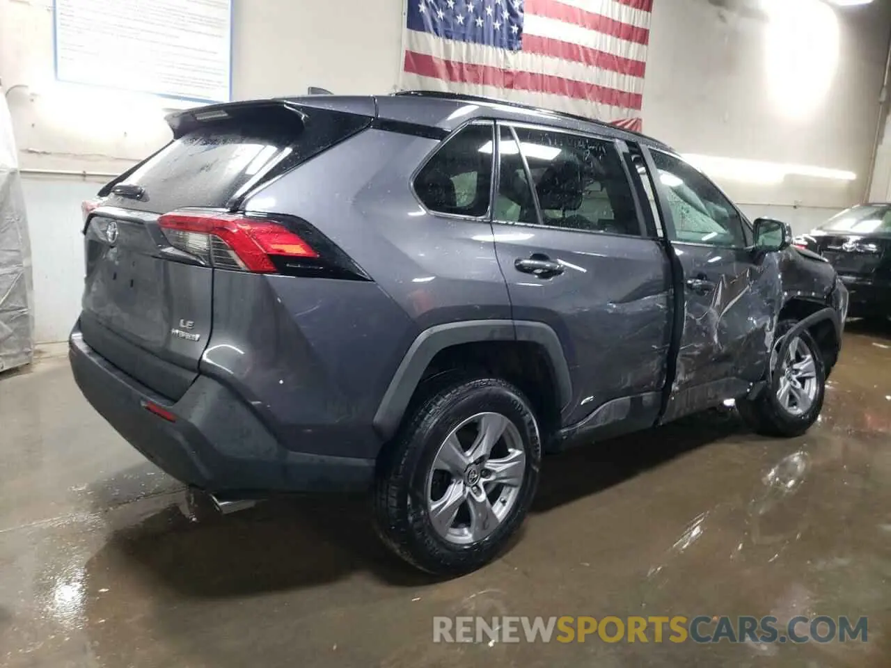3 Фотография поврежденного автомобиля 2T3MWRFV1NW137149 TOYOTA RAV4 2022