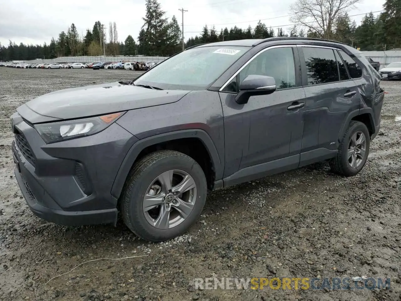 1 Photograph of a damaged car 2T3MWRFV3NW130638 TOYOTA RAV4 2022