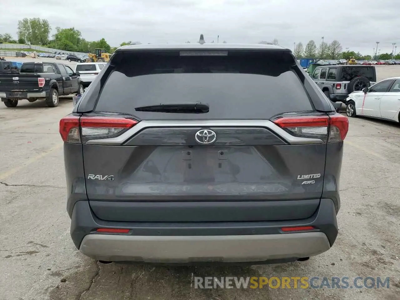 6 Photograph of a damaged car 2T3N1RFV2NC258115 TOYOTA RAV4 2022
