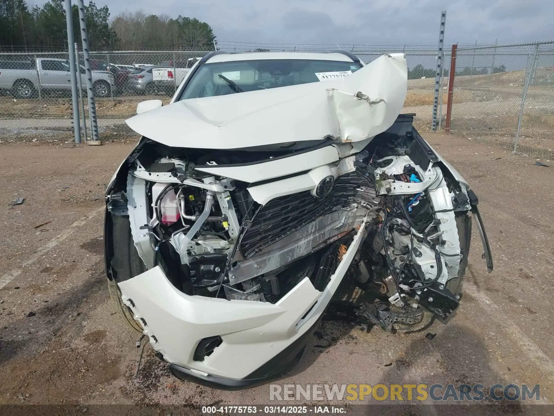 13 Photograph of a damaged car 2T3N1RFV3NW288027 TOYOTA RAV4 2022