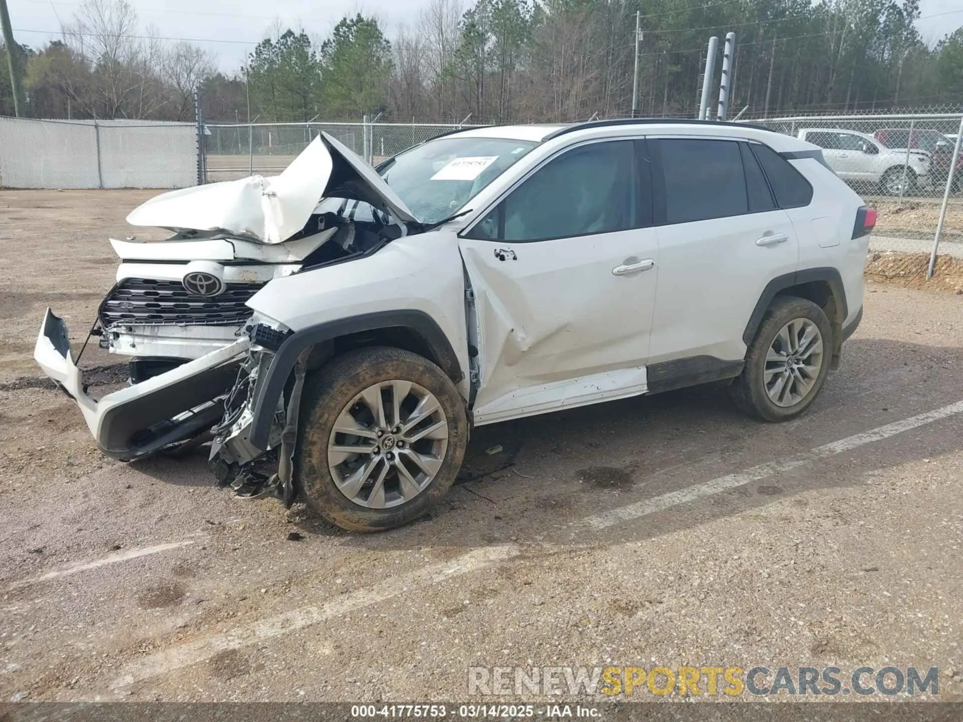 2 Photograph of a damaged car 2T3N1RFV3NW288027 TOYOTA RAV4 2022