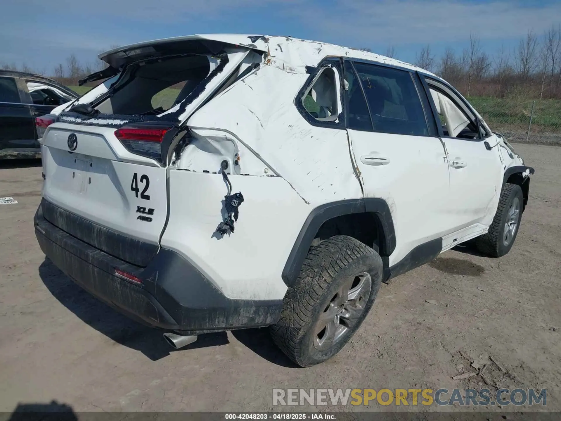 4 Фотография поврежденного автомобиля 2T3P1RFV0NC279408 TOYOTA RAV4 2022