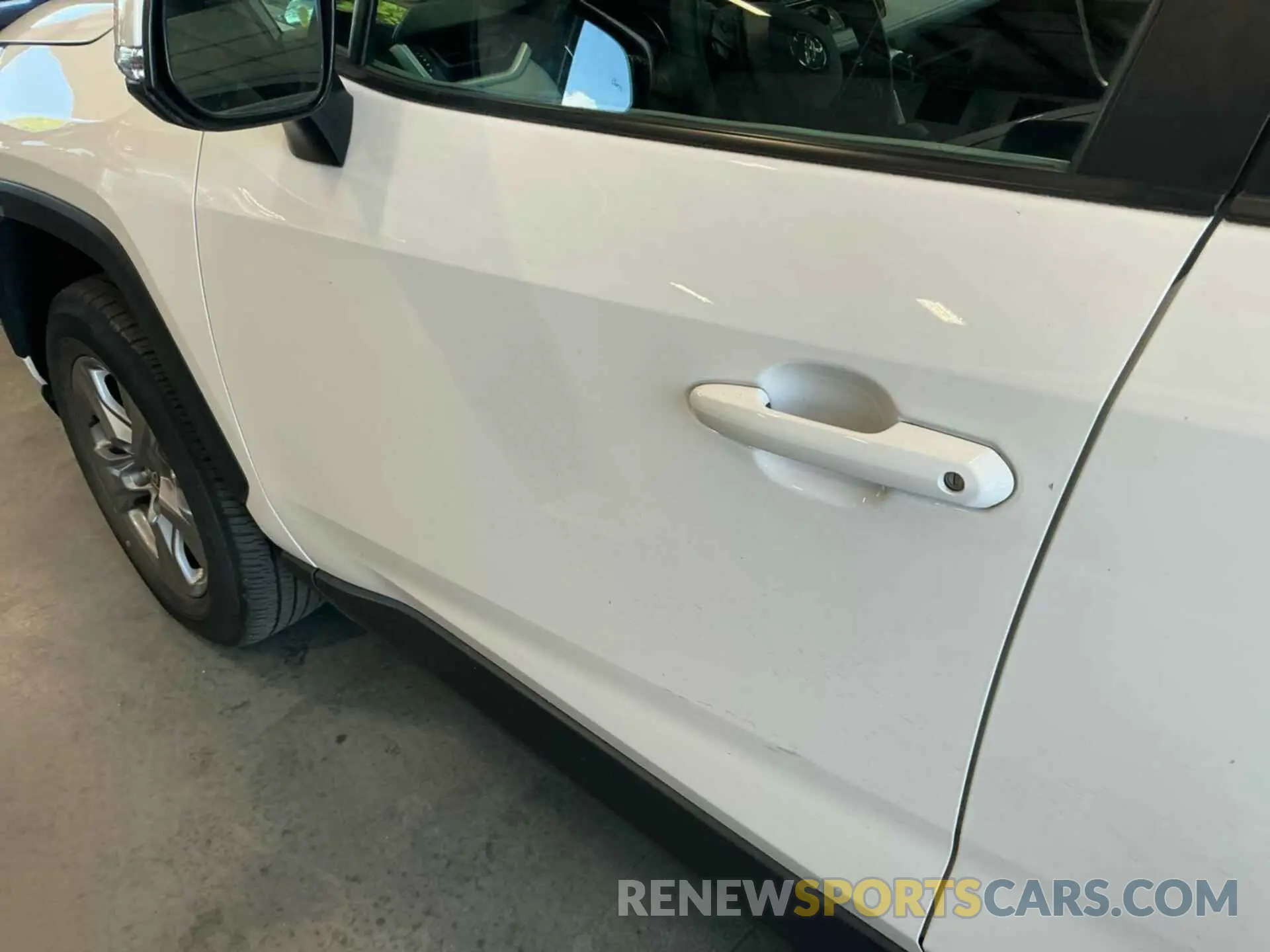 12 Фотография поврежденного автомобиля 2T3P1RFV0NC281871 TOYOTA RAV4 2022