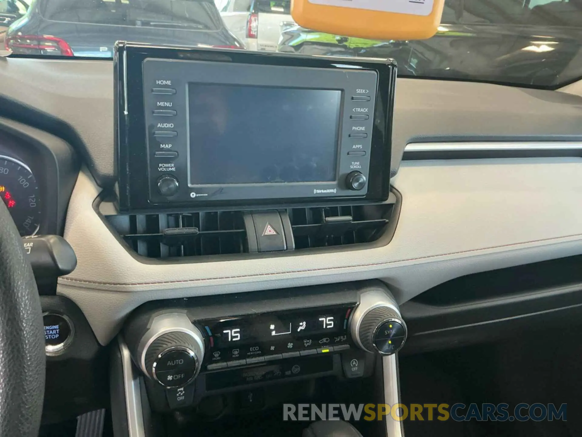 19 Фотография поврежденного автомобиля 2T3P1RFV0NC281871 TOYOTA RAV4 2022