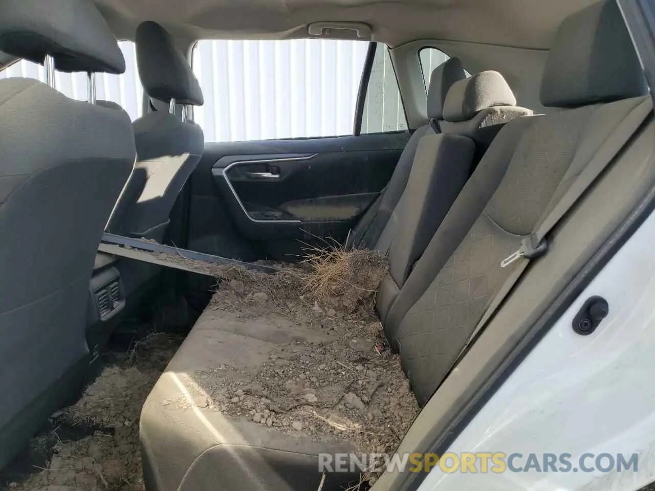 11 Фотография поврежденного автомобиля 2T3P1RFV0NW255267 TOYOTA RAV4 2022