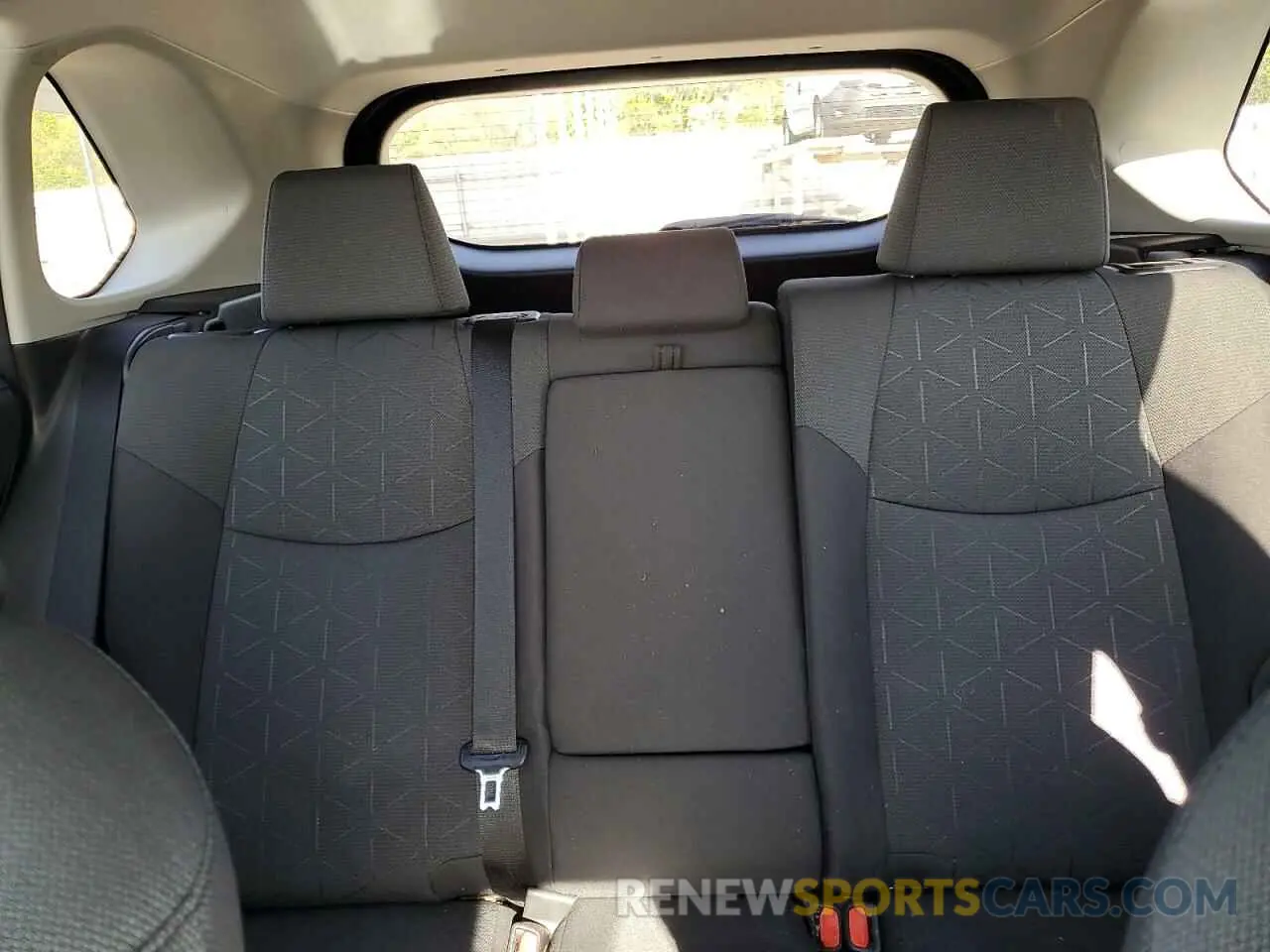 10 Фотография поврежденного автомобиля 2T3P1RFV0NW322269 TOYOTA RAV4 2022
