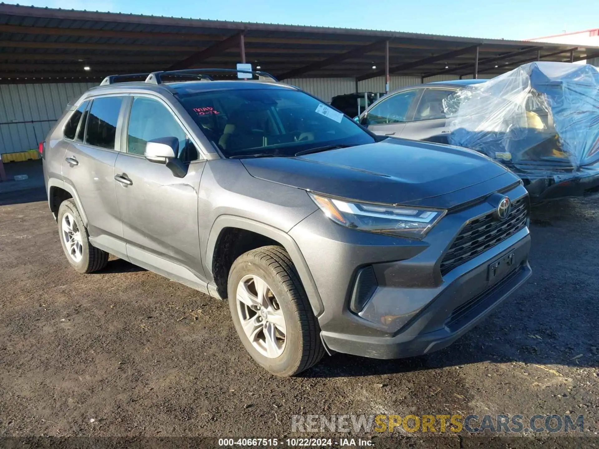 1 Photograph of a damaged car 2T3P1RFV1NC298307 TOYOTA RAV4 2022