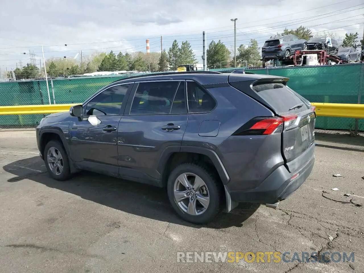 2 Photograph of a damaged car 2T3P1RFV1NC302579 TOYOTA RAV4 2022