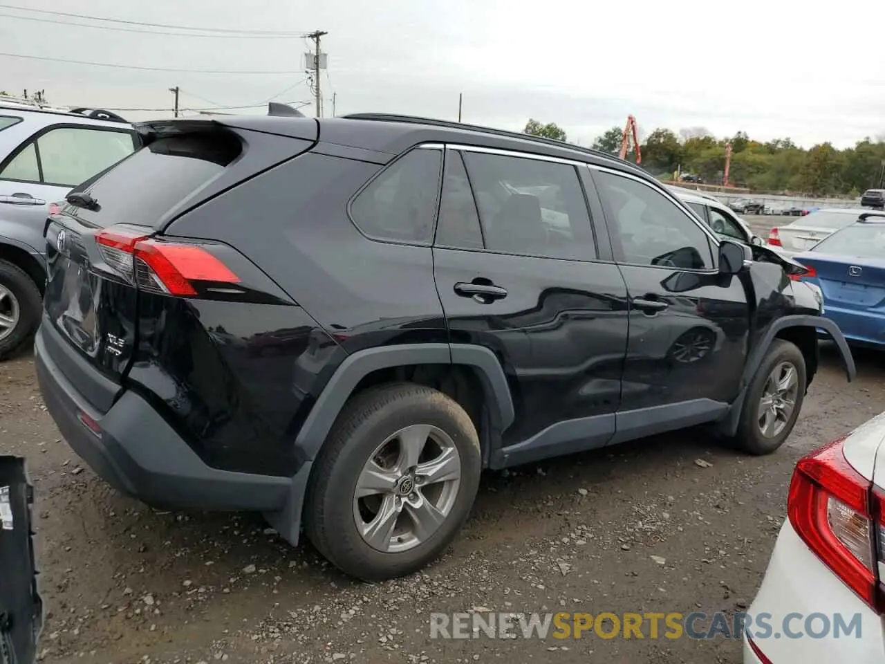 3 Фотография поврежденного автомобиля 2T3P1RFV2NC302106 TOYOTA RAV4 2022