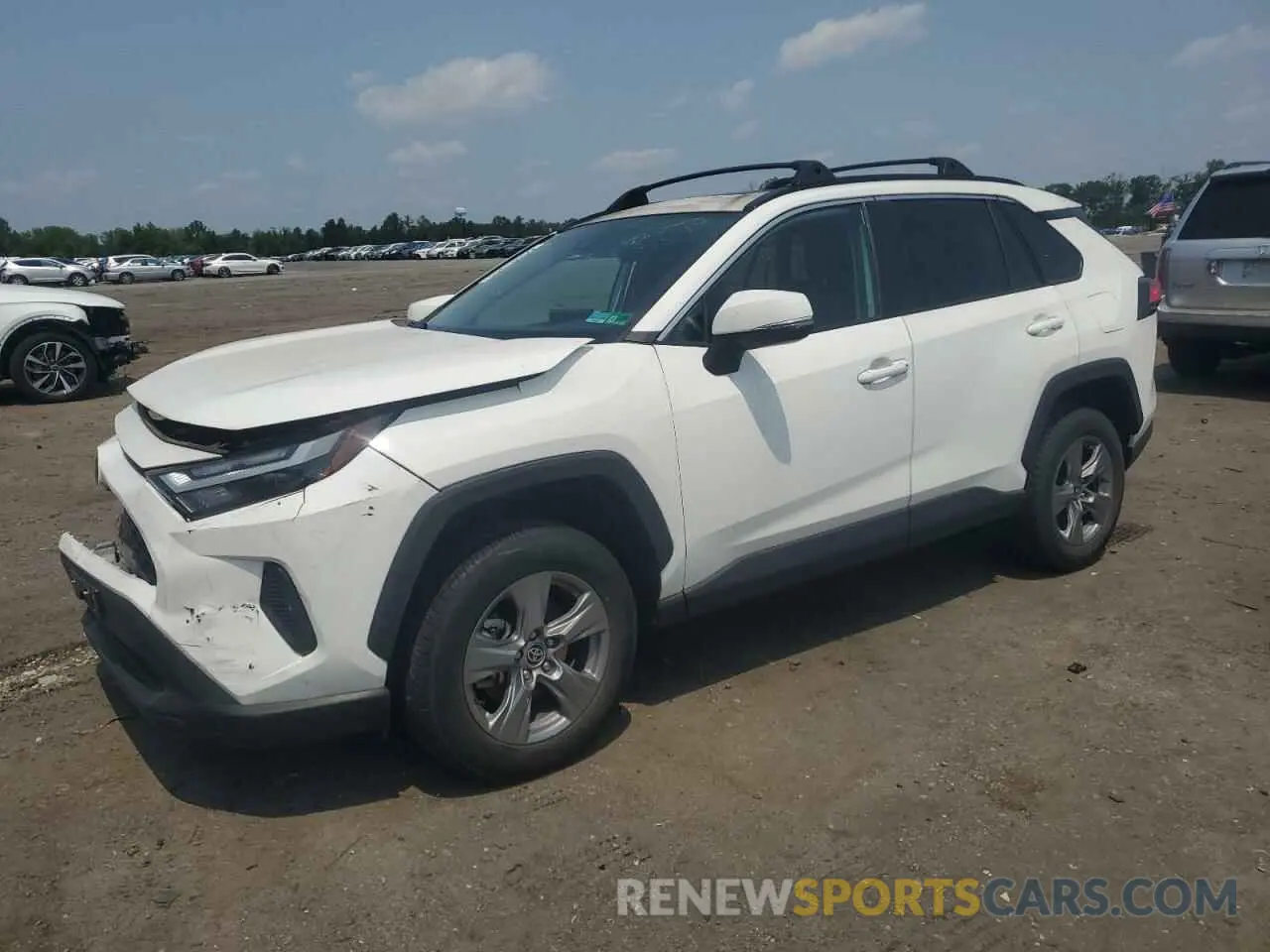 1 Photograph of a damaged car 2T3P1RFV3NC262019 TOYOTA RAV4 2022
