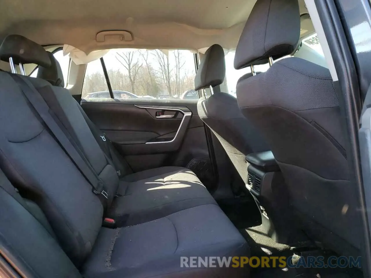 11 Фотография поврежденного автомобиля 2T3P1RFV3NW297819 TOYOTA RAV4 2022
