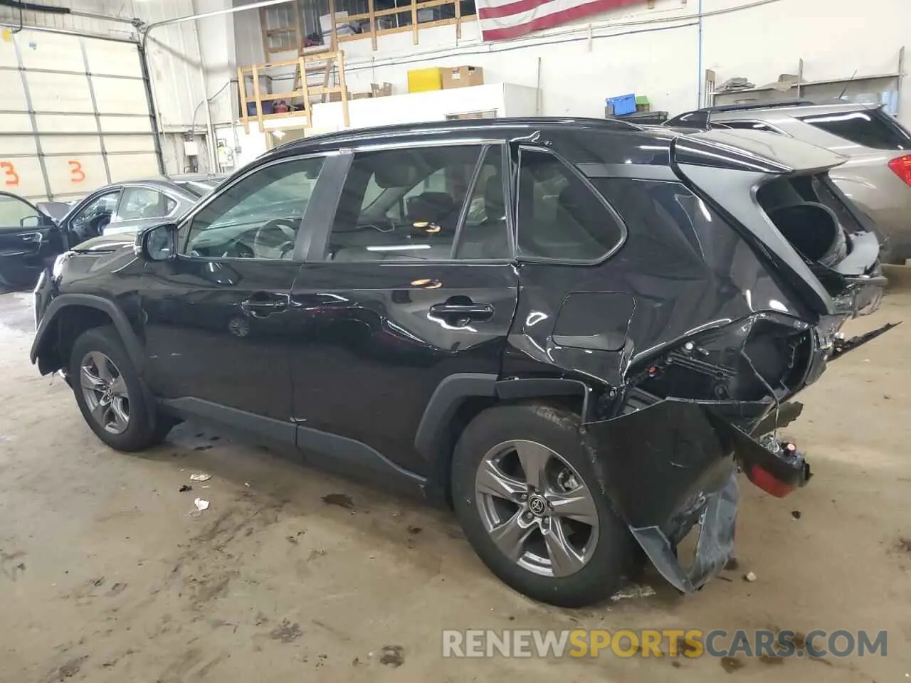 2 Photograph of a damaged car 2T3P1RFV5NC263544 TOYOTA RAV4 2022