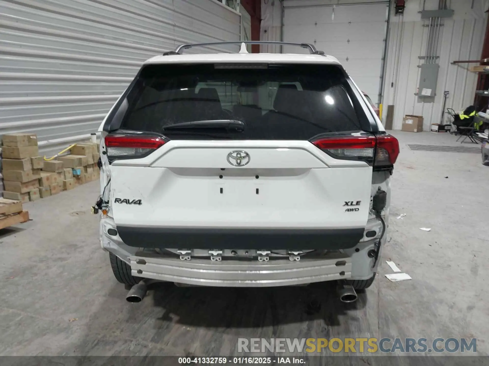 17 Фотография поврежденного автомобиля 2T3P1RFV5NC283986 TOYOTA RAV4 2022