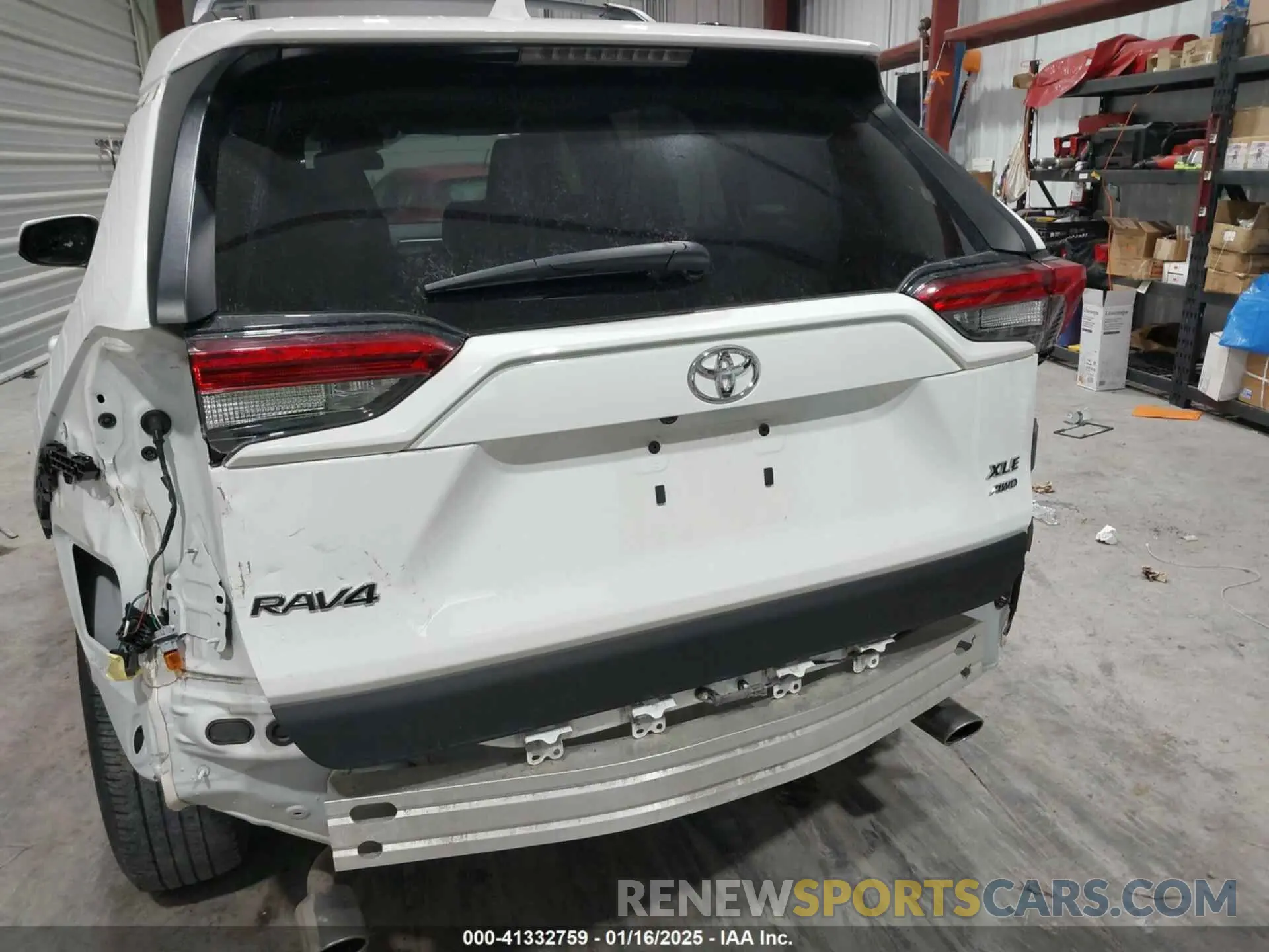 19 Фотография поврежденного автомобиля 2T3P1RFV5NC283986 TOYOTA RAV4 2022