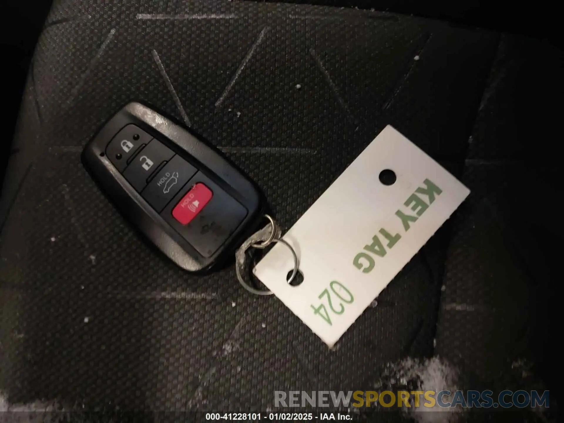 11 Фотография поврежденного автомобиля 2T3P1RFV5NC303833 TOYOTA RAV4 2022
