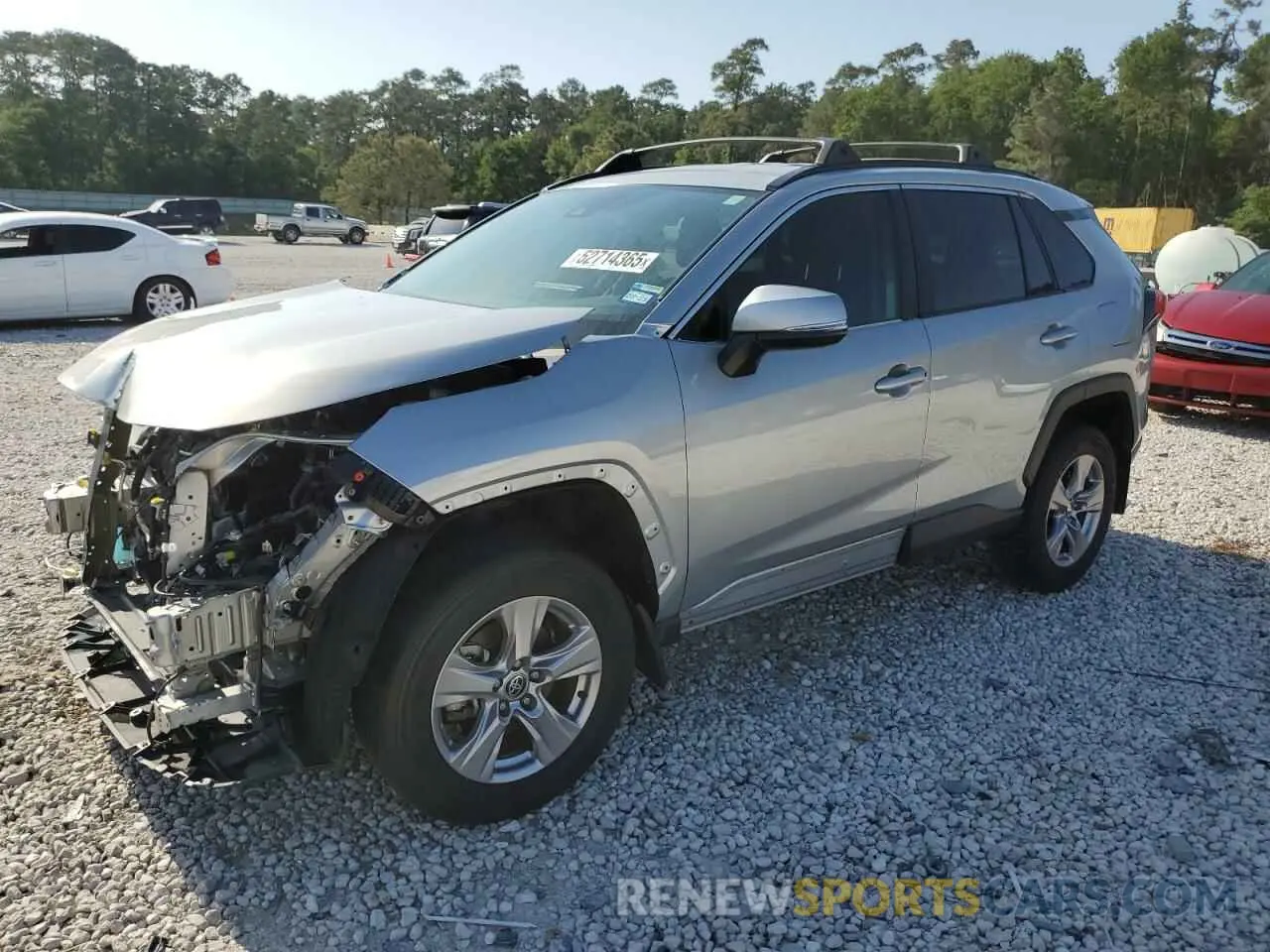1 Photograph of a damaged car 2T3P1RFV5NW301742 TOYOTA RAV4 2022