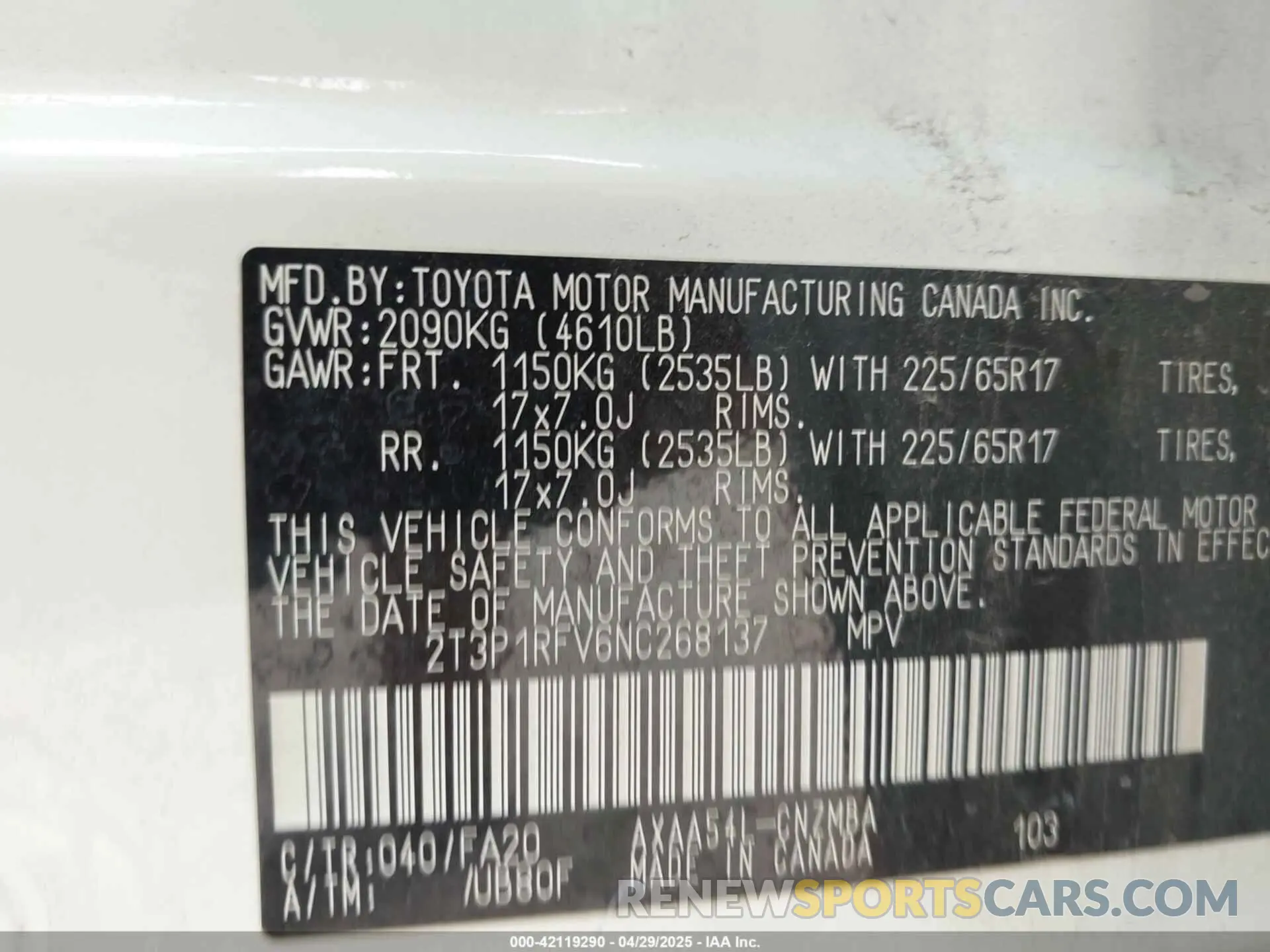 9 Photograph of a damaged car 2T3P1RFV6NC268137 TOYOTA RAV4 2022
