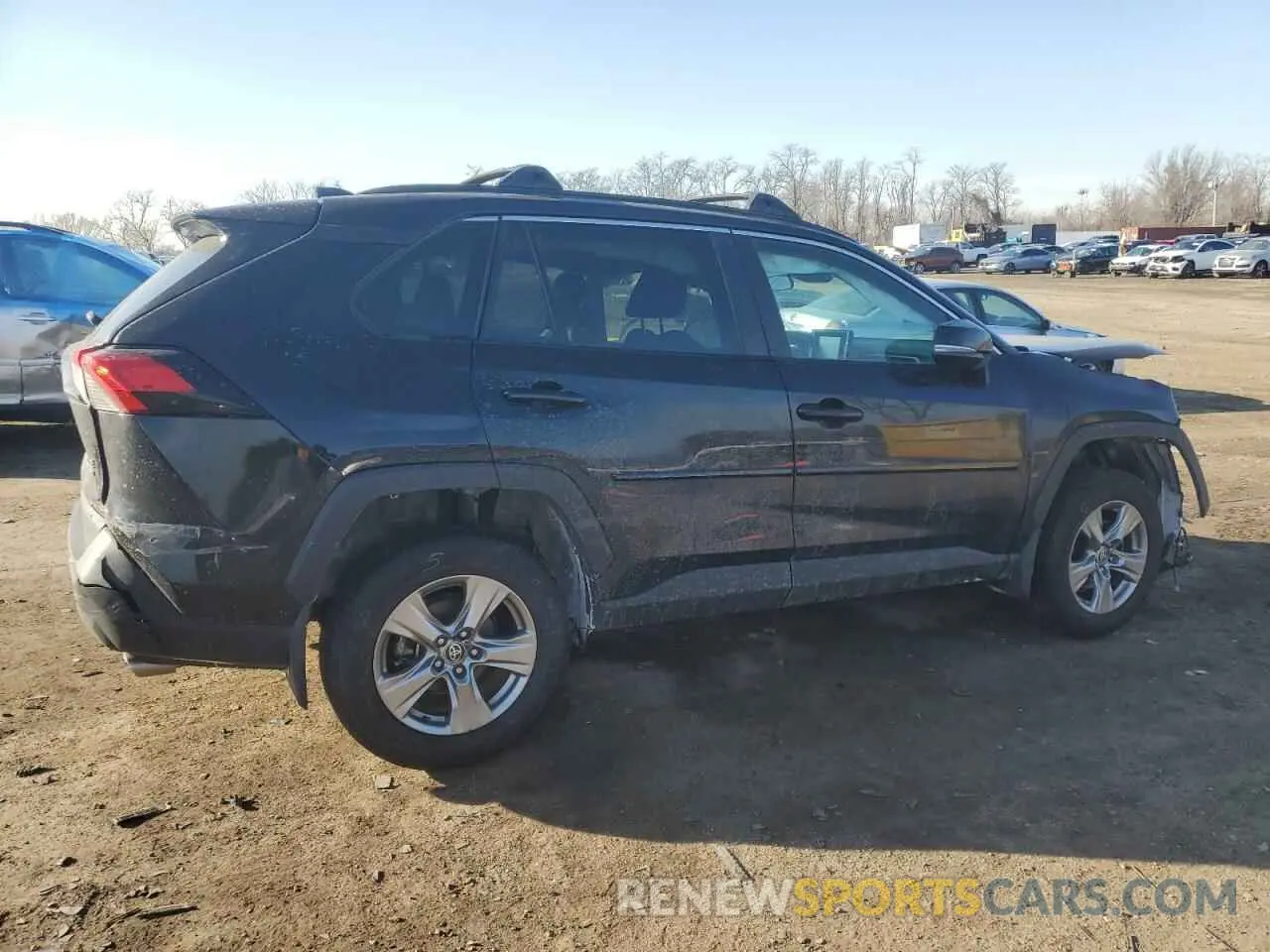 3 Фотография поврежденного автомобиля 2T3P1RFV6NC306823 TOYOTA RAV4 2022