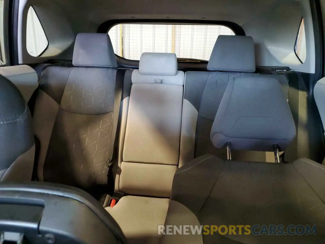 10 Фотография поврежденного автомобиля 2T3P1RFV6NW324169 TOYOTA RAV4 2022