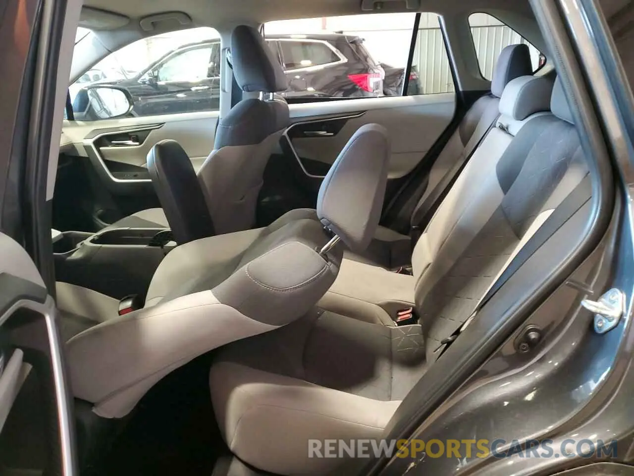 11 Фотография поврежденного автомобиля 2T3P1RFV6NW324169 TOYOTA RAV4 2022
