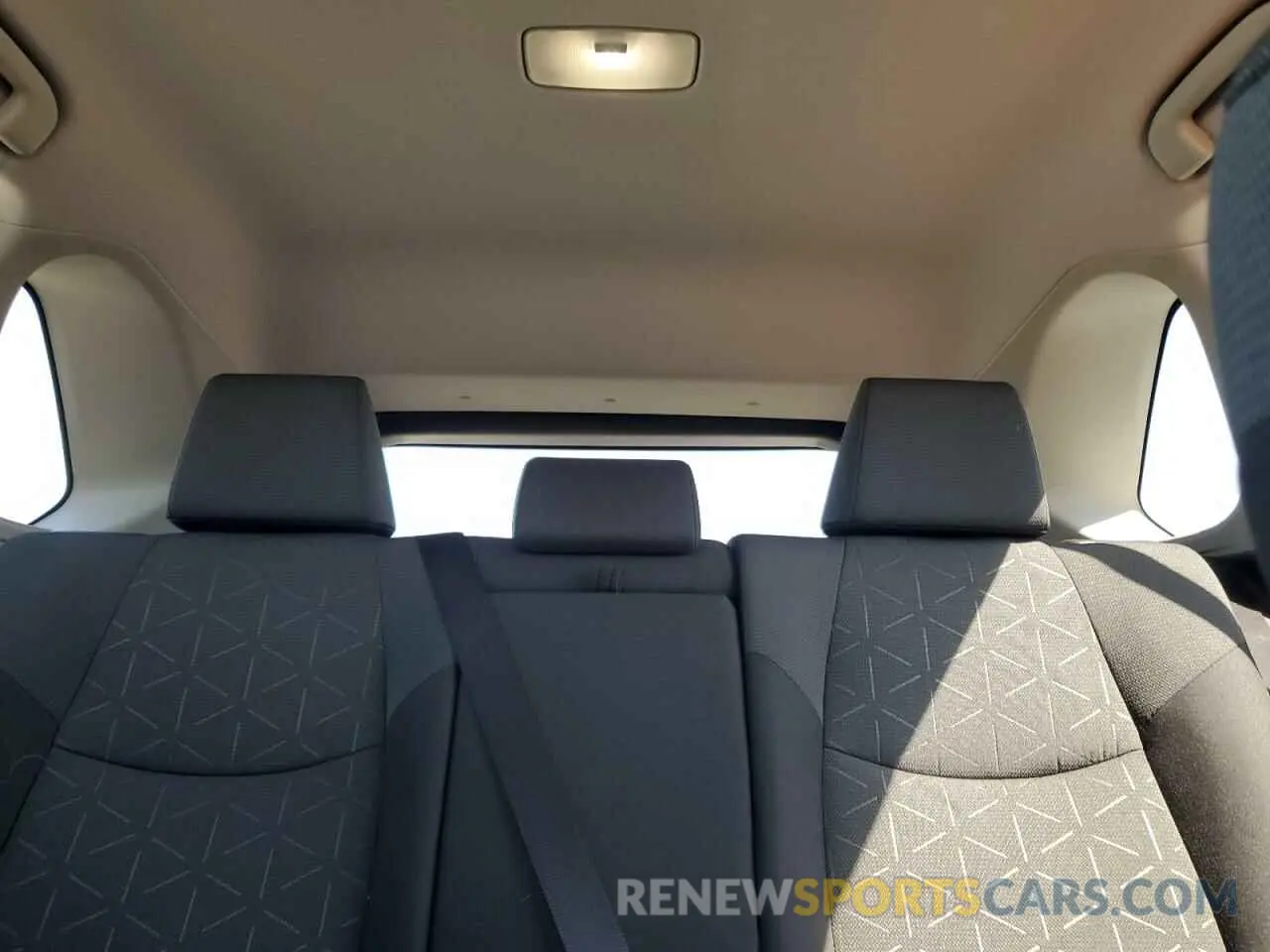 10 Фотография поврежденного автомобиля 2T3P1RFV7NC268356 TOYOTA RAV4 2022