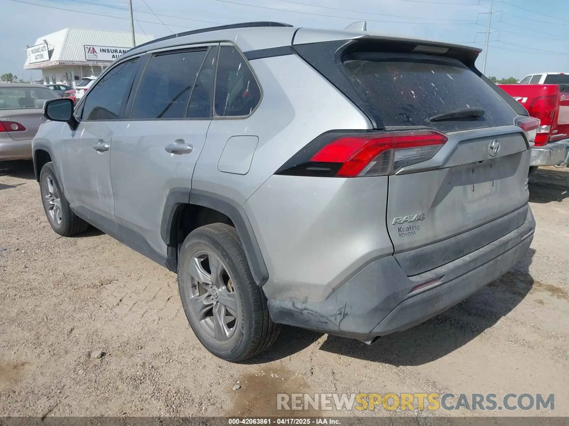 3 Photograph of a damaged car 2T3P1RFV7NW257792 TOYOTA RAV4 2022