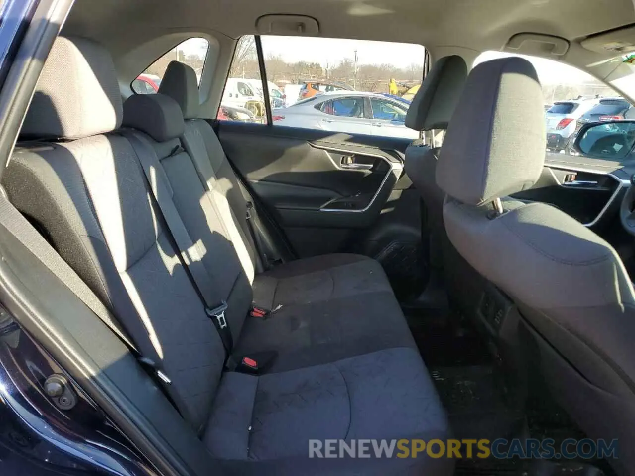 11 Фотография поврежденного автомобиля 2T3P1RFV7NW263592 TOYOTA RAV4 2022