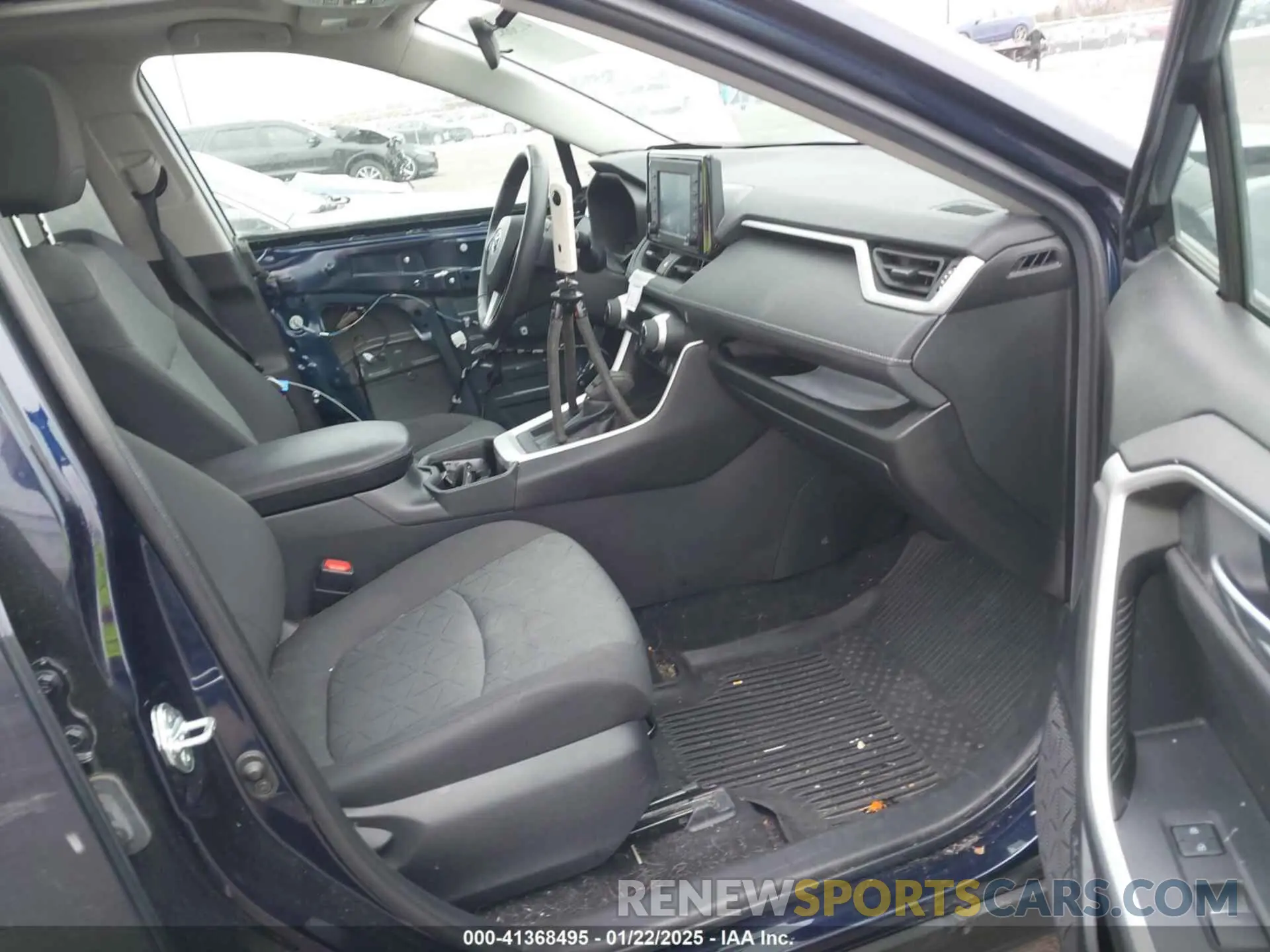5 Фотография поврежденного автомобиля 2T3P1RFV7NW268386 TOYOTA RAV4 2022