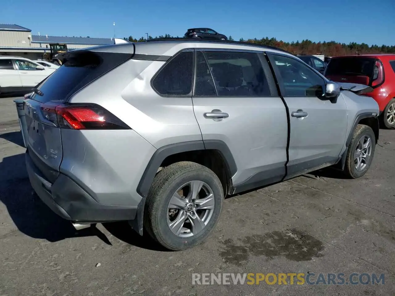 3 Фотография поврежденного автомобиля 2T3P1RFV7NW288511 TOYOTA RAV4 2022
